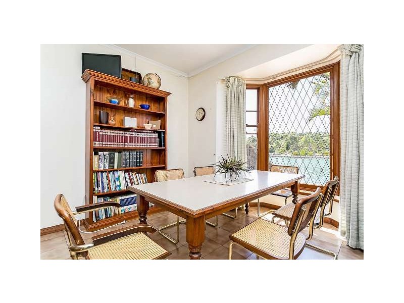 11 Hawaii Court, West Lakes SA 5021