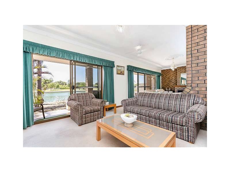 11 Hawaii Court, West Lakes SA 5021