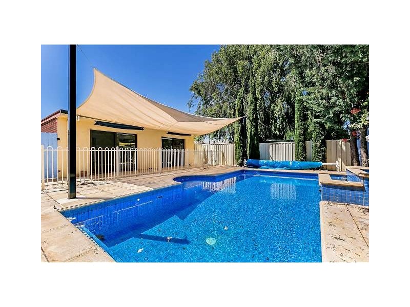 19 Lincoln Street, Largs Bay SA 5016