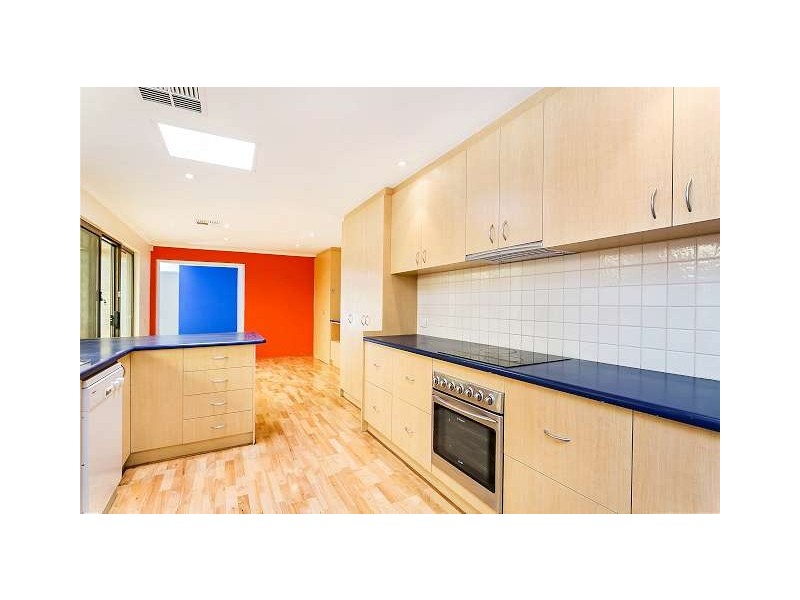 19 Lincoln Street, Largs Bay SA 5016