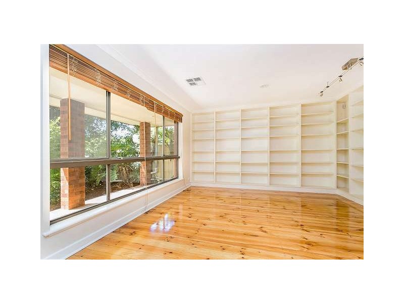 19 Lincoln Street, Largs Bay SA 5016