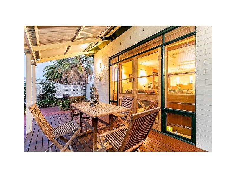 16 Havelock Street, Largs Bay SA 5016