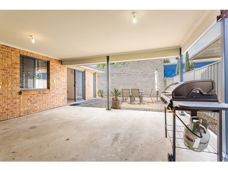 42 Carnarvon Terrace, Largs North SA 5016