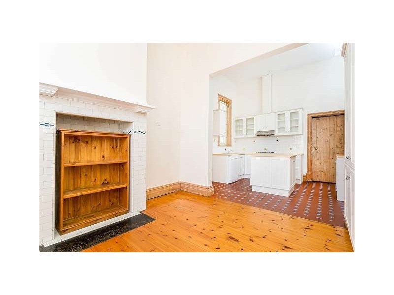 18 Fletcher Road, Birkenhead SA 5015