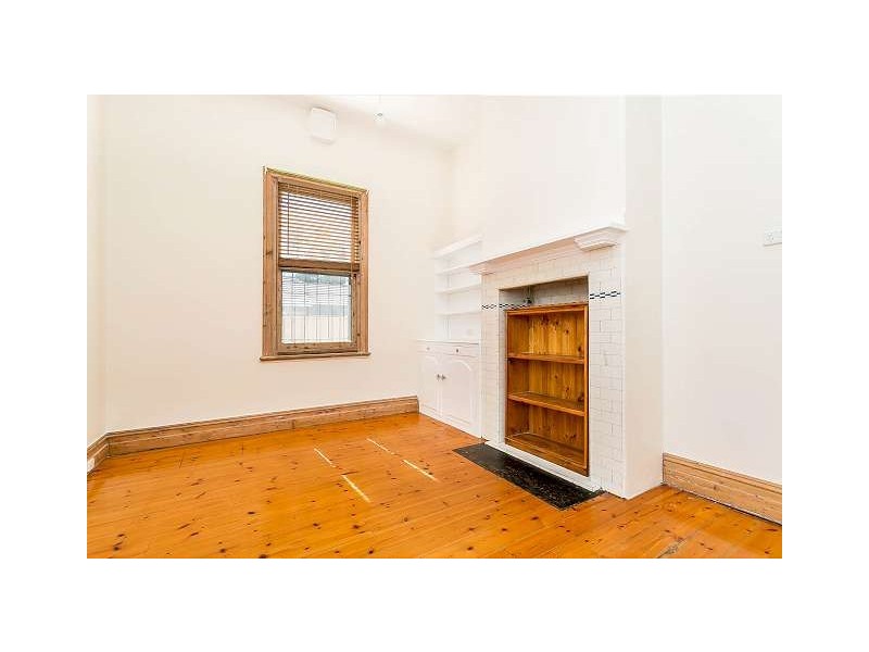 18 Fletcher Road, Birkenhead SA 5015