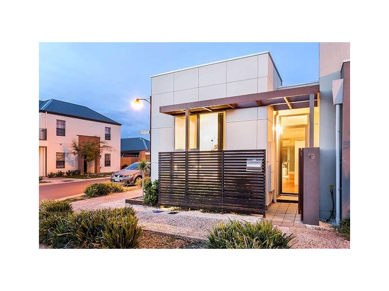 13 Templeton Street, Mawson Lakes SA 5095