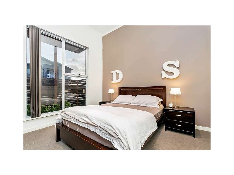 13 Templeton Street, Mawson Lakes SA 5095