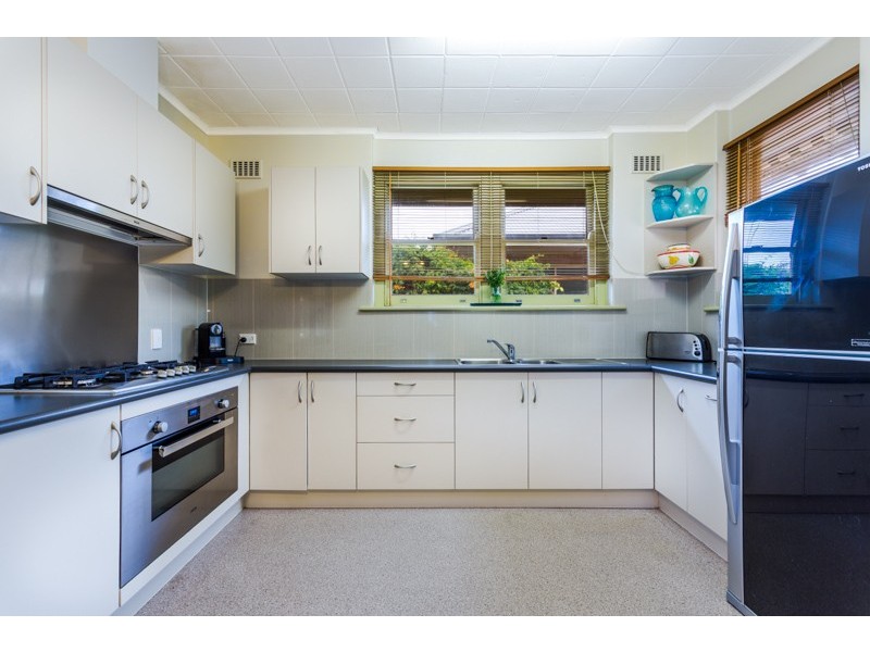 11 Sanderson Street, Peterhead SA 5016