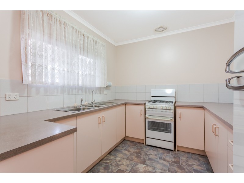 2/24 May Street, Albert Park SA 5014