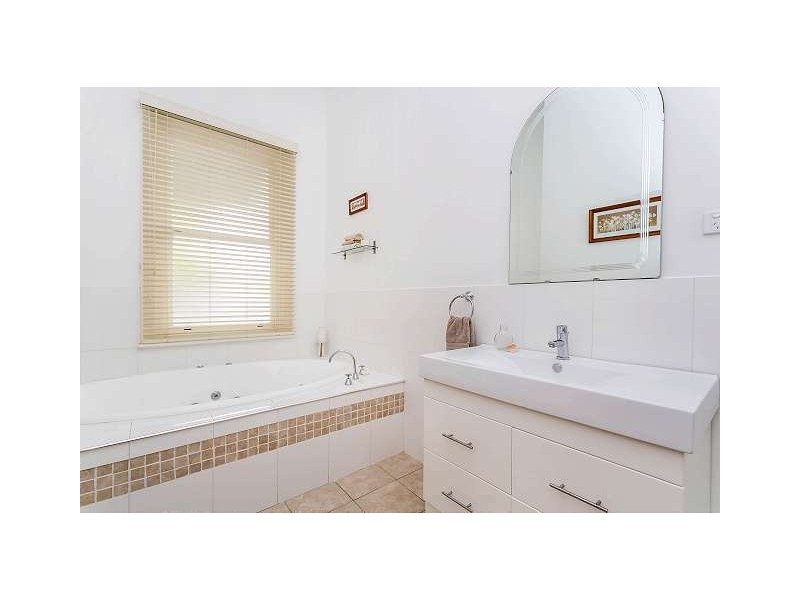 5 Havelock Street, Largs Bay SA 5016