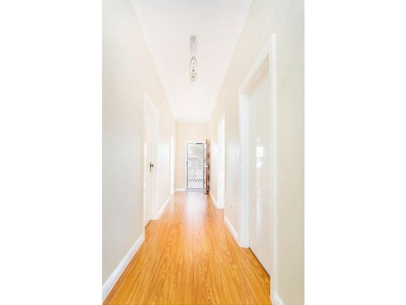 18 Rose Street, Birkenhead SA 5015