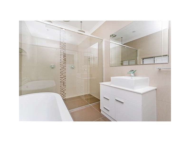 18 Rose Street, Birkenhead SA 5015