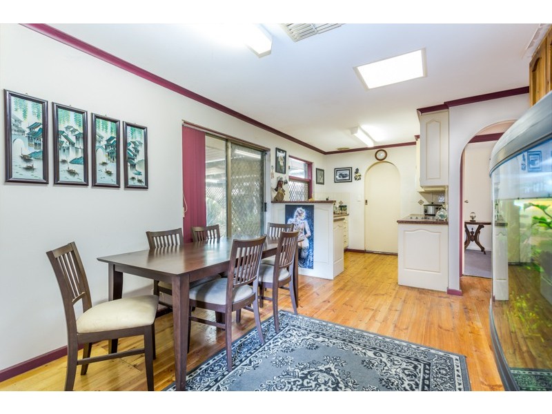 8 Sherwood Crescent, Paralowie SA 5108