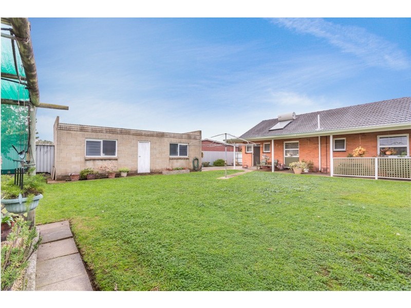 25 Bristol Crescent, Taperoo SA 5017