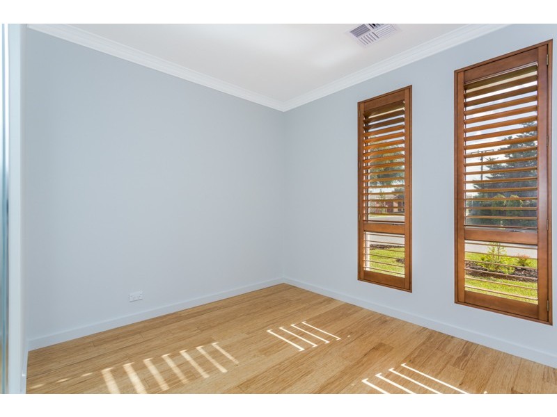 7A Roper Court, West Lakes Shore SA 5020