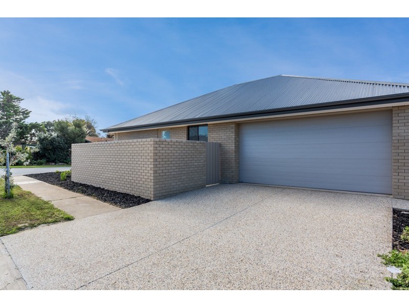 7A Roper Court, West Lakes Shore SA 5020