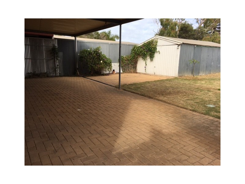 181 Victoria Road, Largs Bay SA 5016