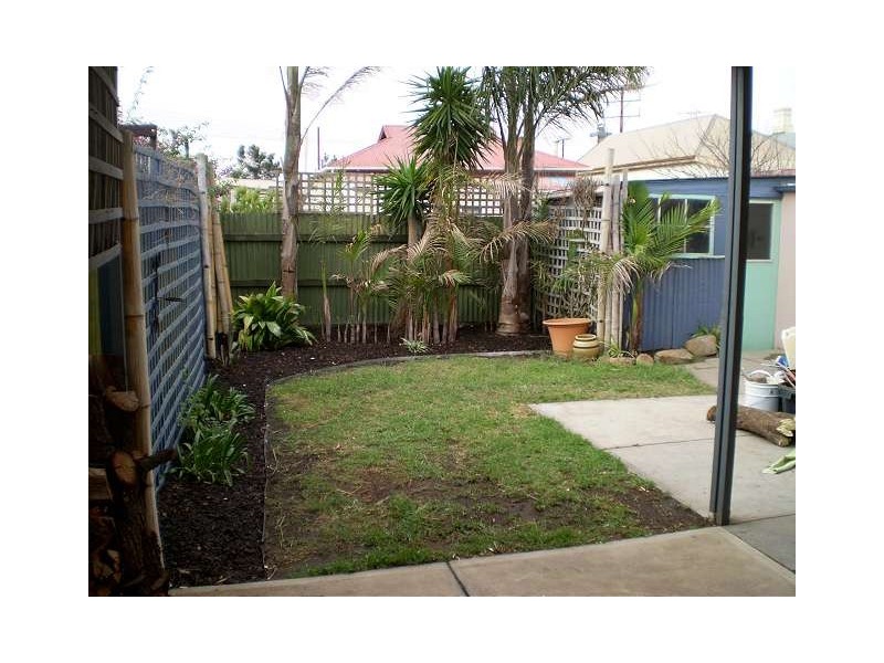 11 Walker Street, Birkenhead SA 5015