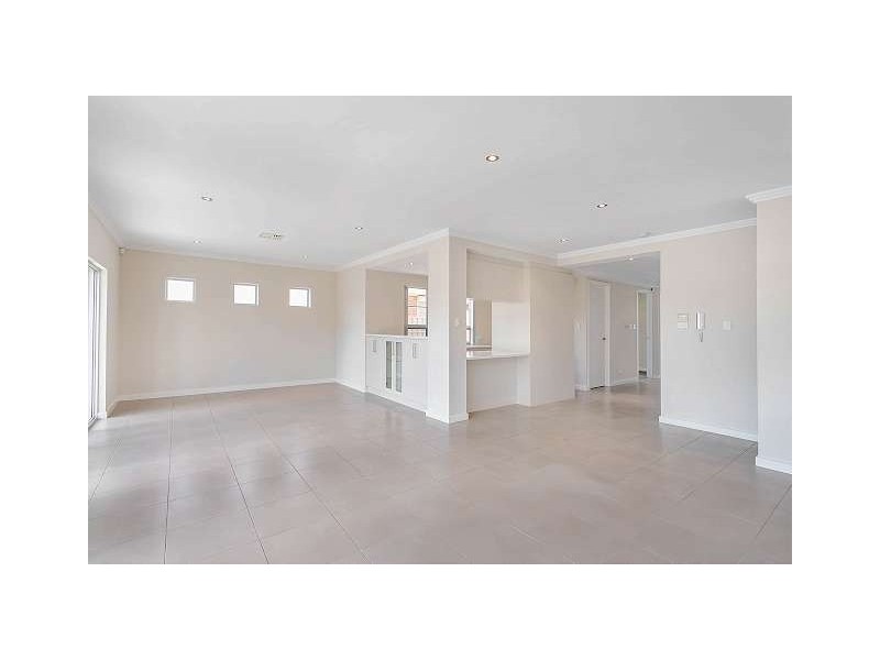 2A Collingwood Ave, Flinders Park SA 5025