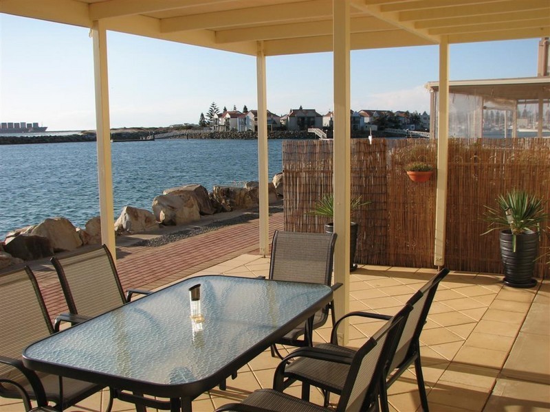 61 One and All Drive, North Haven SA 5018