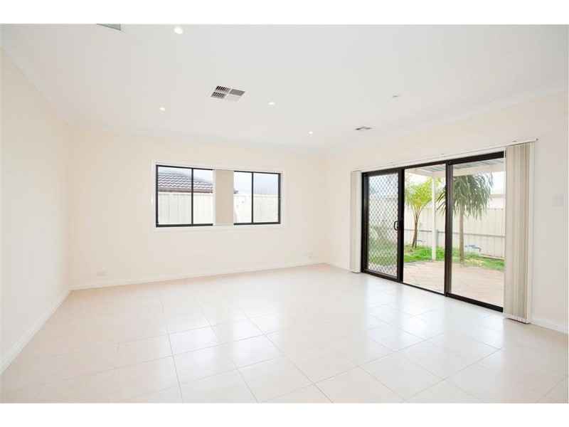 29 Maidos Grove, Valley View SA 5093