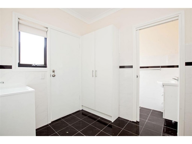 29 Maidos Grove, Valley View SA 5093