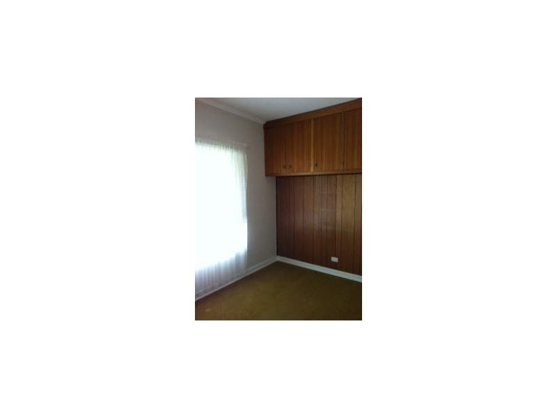 2 Suffolk Avenue, Fulham Gardens SA 5024