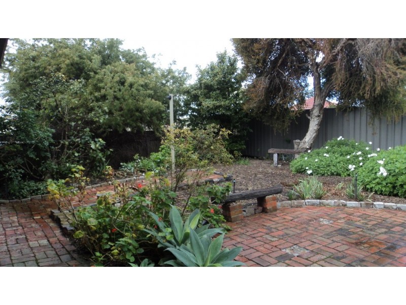 4 Jervois Road, Semaphore South SA 5019