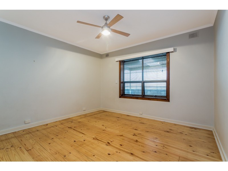 39 Carnarvon Terrace, Largs North SA 5016