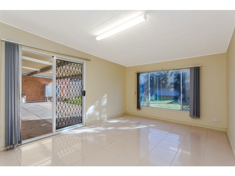 75 Moldavia Walk, Osborne SA 5017