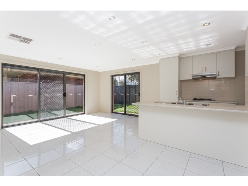 1 and 2/54 Trimmer Parade, Woodville West SA 5011