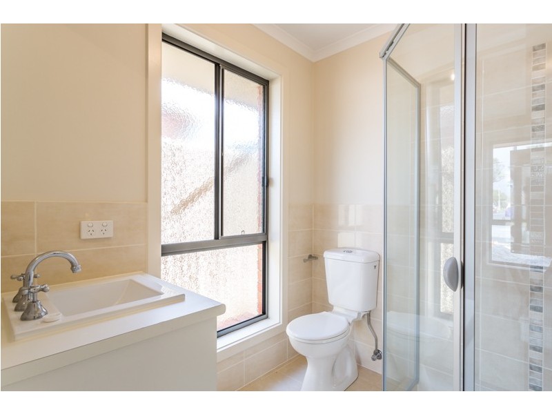 1 and 2/54 Trimmer Parade, Woodville West SA 5011