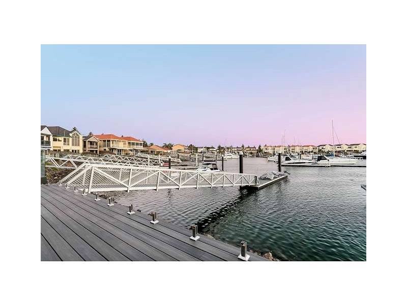 25A Australia Two Avenue, North Haven SA 5018