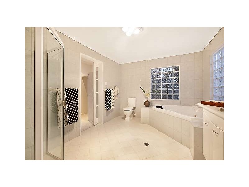 2 Challenge Court, North Haven SA 5018