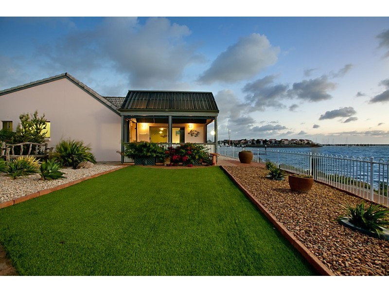 2/45 Falie Drive, North Haven SA 5018