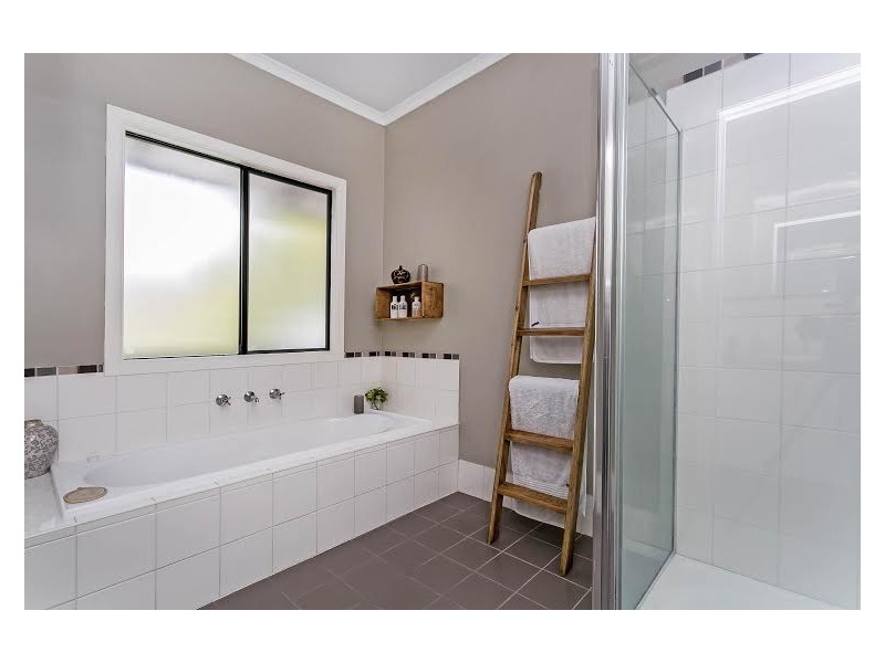 62 Wattle Tree Road, Bridgewater SA 5155