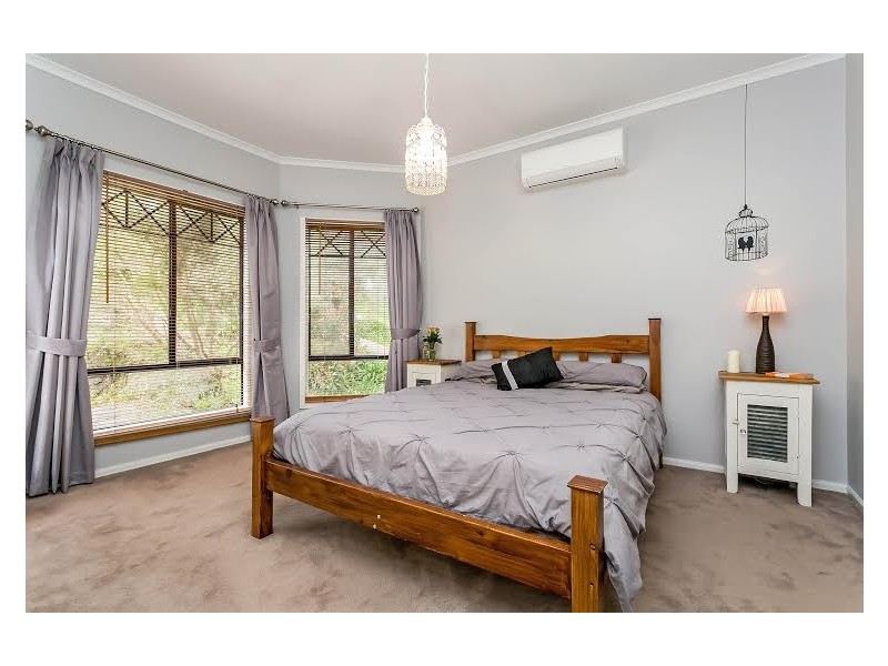 62 Wattle Tree Road, Bridgewater SA 5155