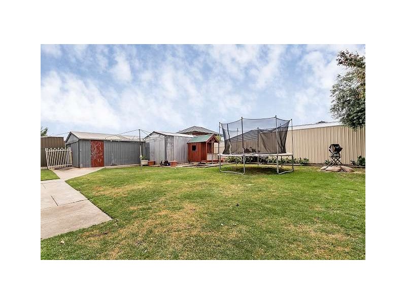 11 Nash Street, Grange SA 5022