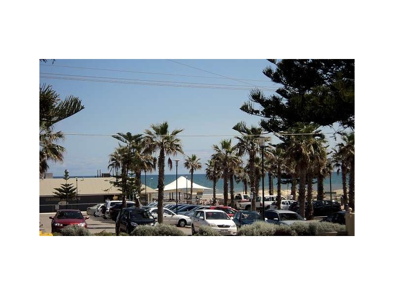 1/582 Seaview Road, Grange SA 5022