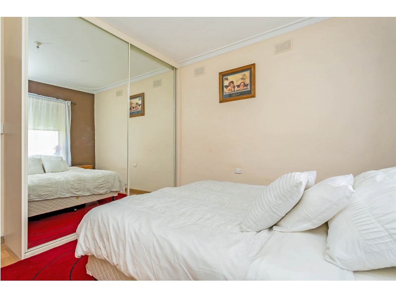 5 Lily Avenue, Seaton SA 5023