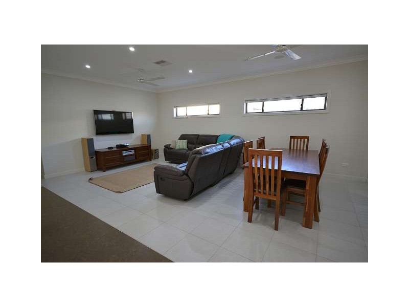 9 Olive Street, Largs Bay SA 5016