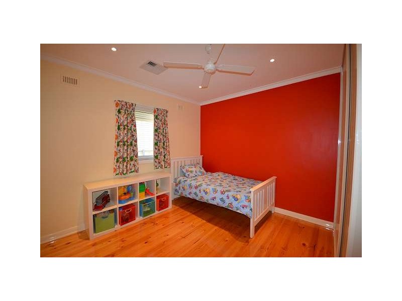 9 Olive Street, Largs Bay SA 5016