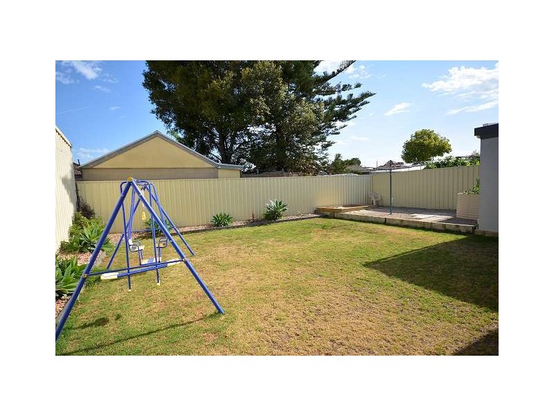 9 Olive Street, Largs Bay SA 5016