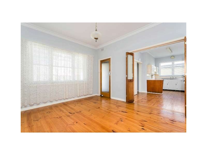 11 Clouston Street, Largs Bay SA 5016