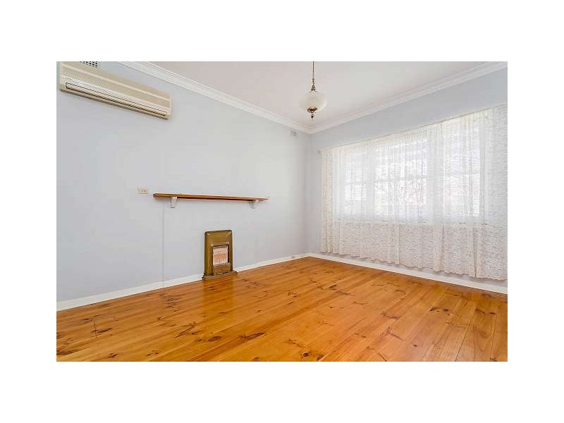 11 Clouston Street, Largs Bay SA 5016