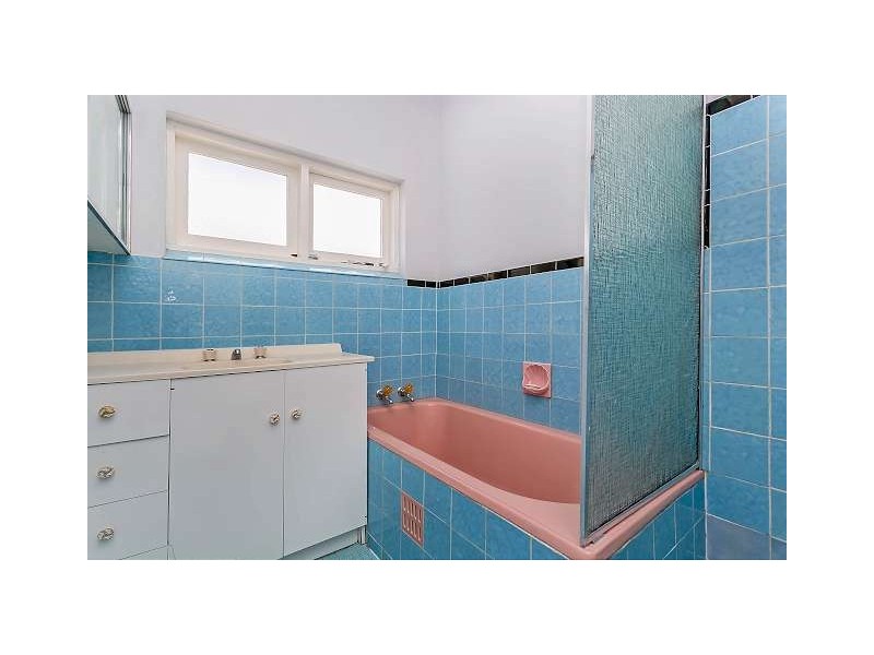 11 Clouston Street, Largs Bay SA 5016