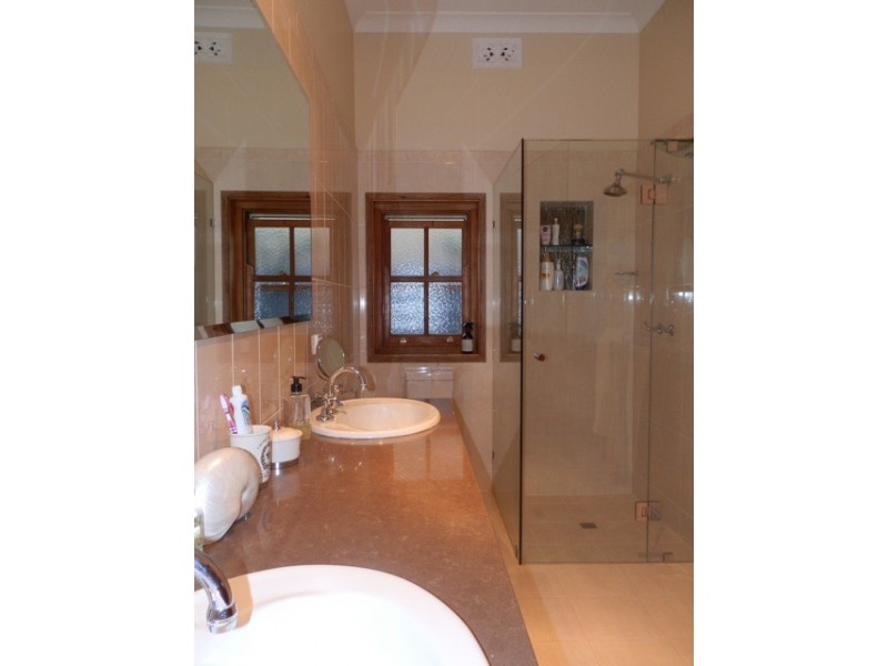 11 Harvey Street West, Woodville SA 5011