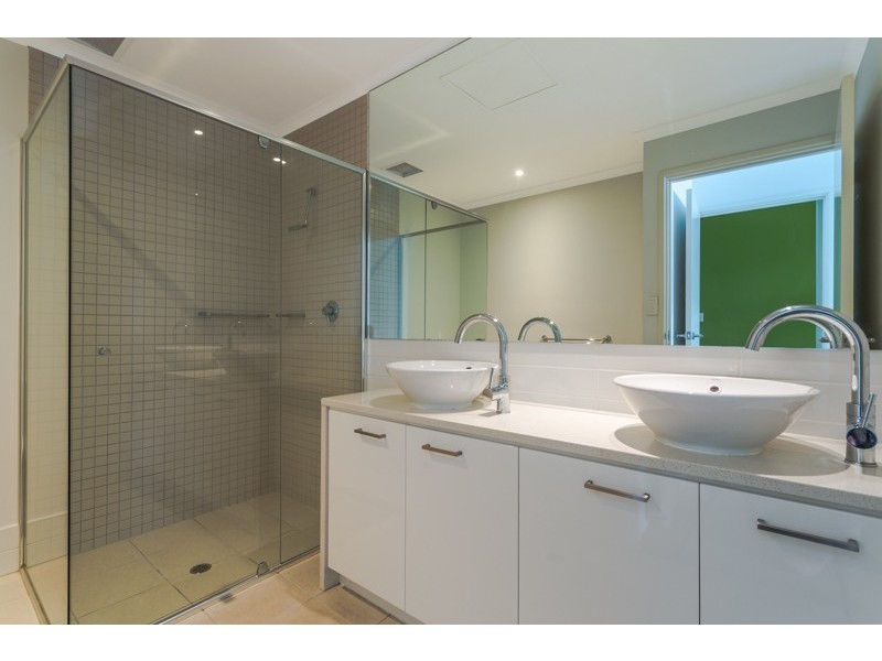 7 Kudlyo Close, New Port SA 5015