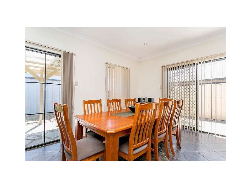 4 Farncomb Court, Largs North SA 5016