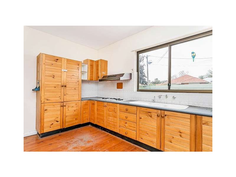 14 Jenkins Street, Rosewater SA 5013